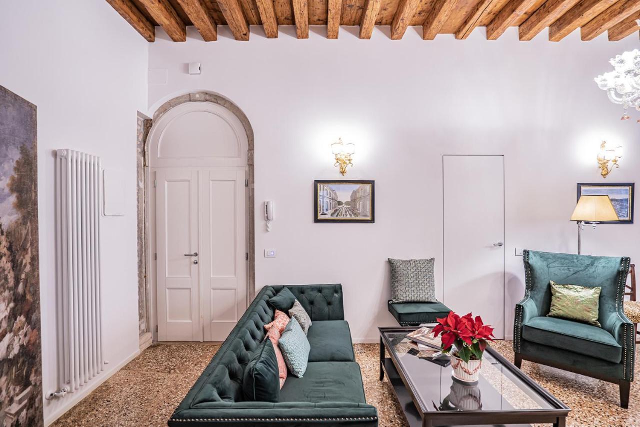 Ca' San Beneto Completely Refurbished In A Fabulously Central Area Venedik Dış mekan fotoğraf