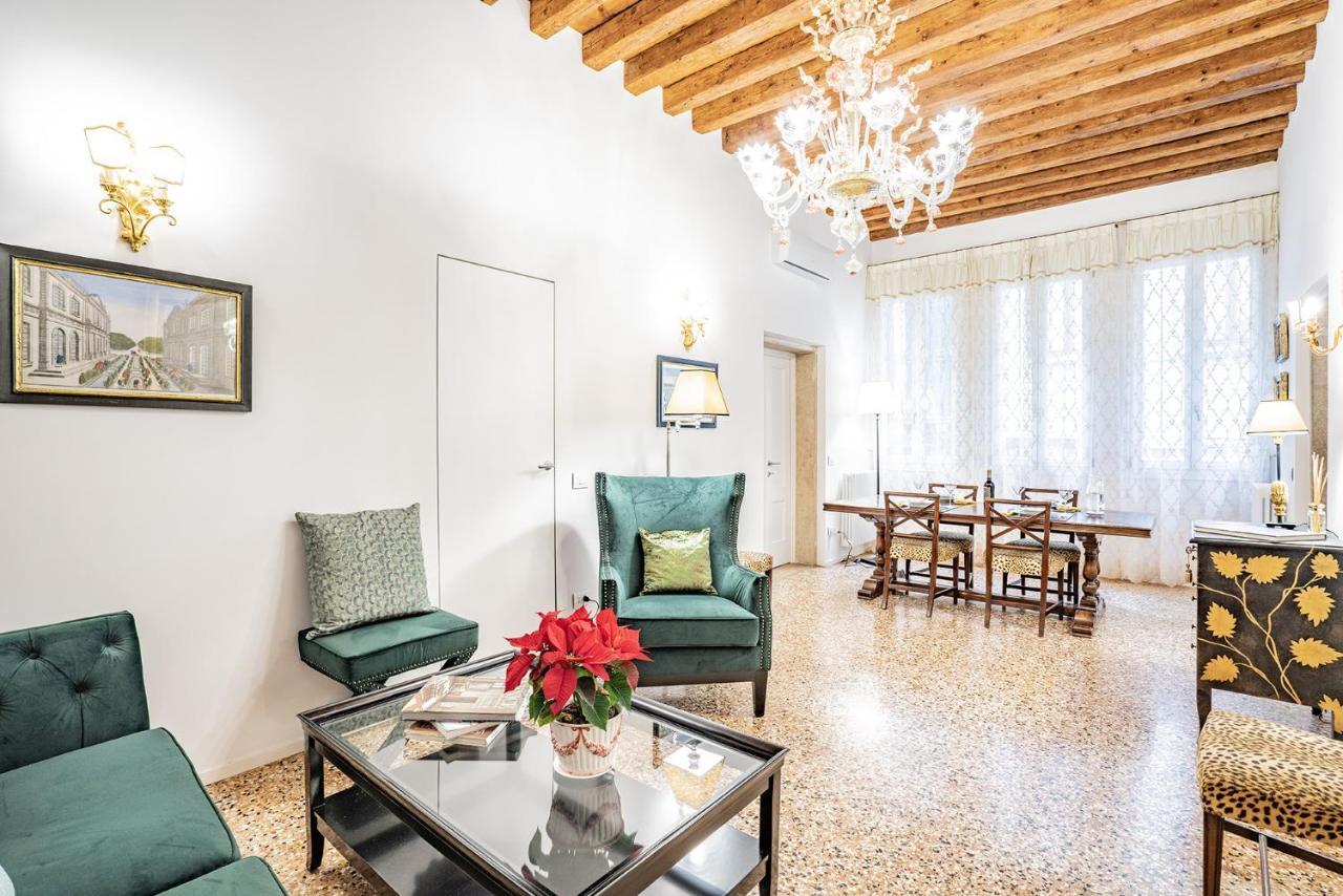 Ca' San Beneto Completely Refurbished In A Fabulously Central Area Venedik Dış mekan fotoğraf